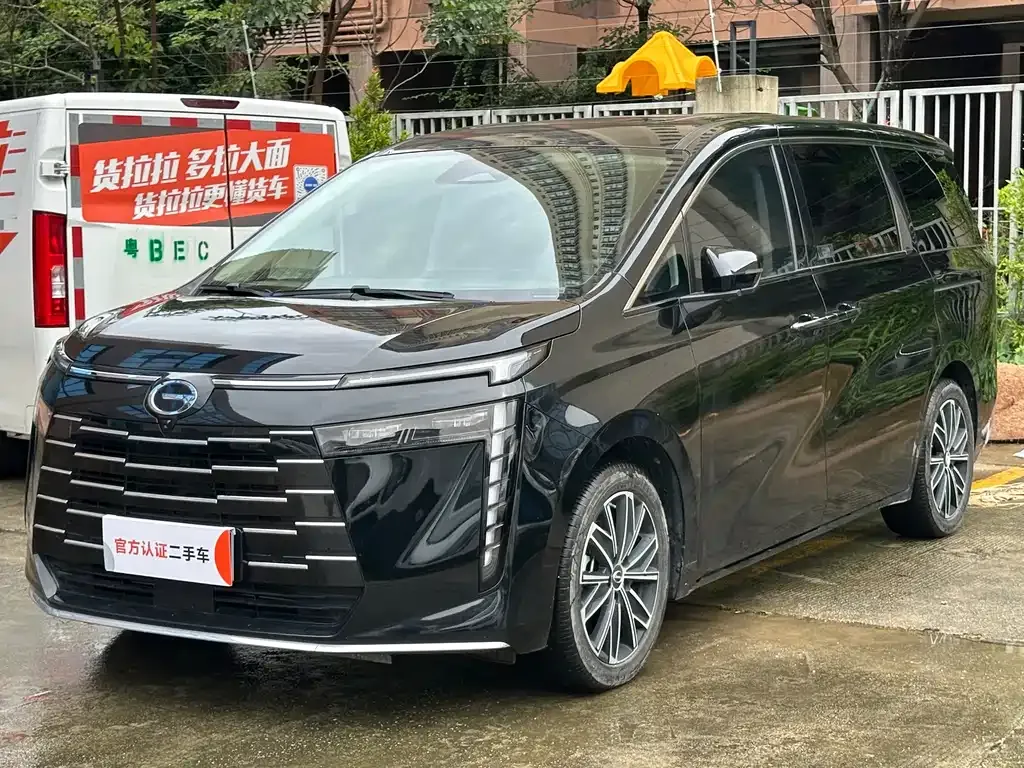 GAC Motor Trumpchi E8 — фото 1
