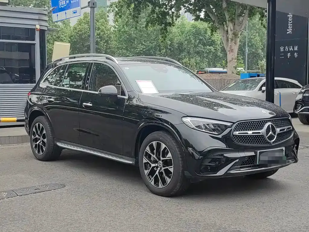 Mercedes-Benz GLC PHEV — фото 3