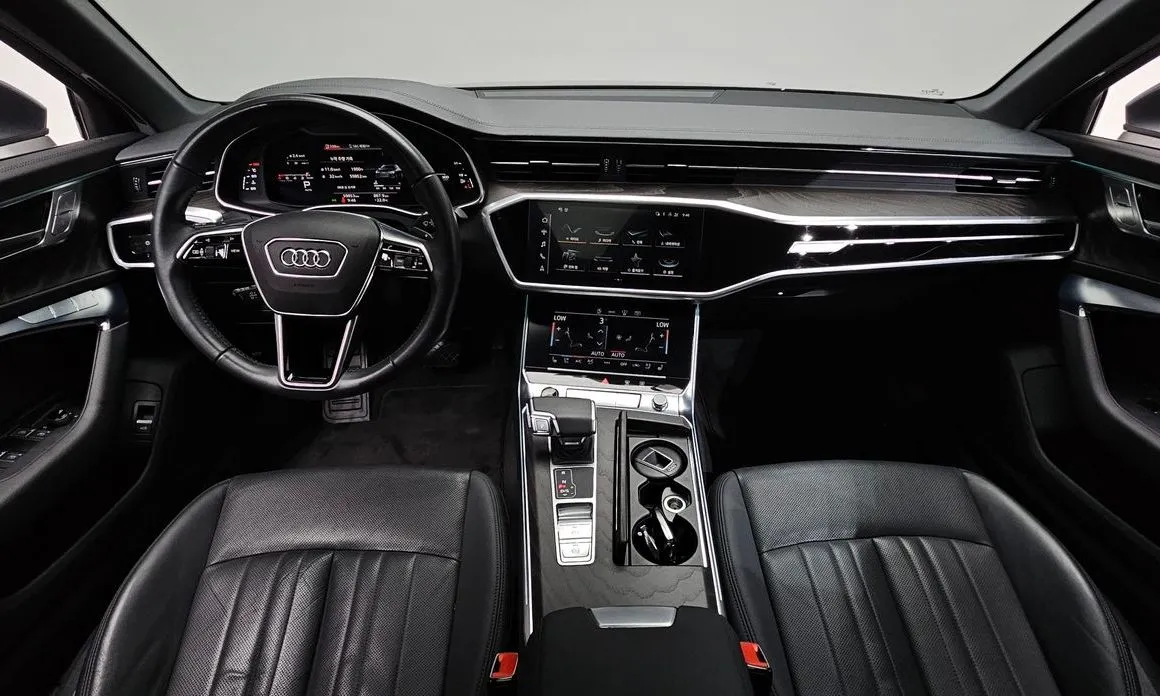 Audi A6 — фото 10