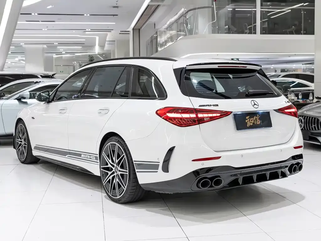 Mercedes-Benz C-Class AMG — фото 6