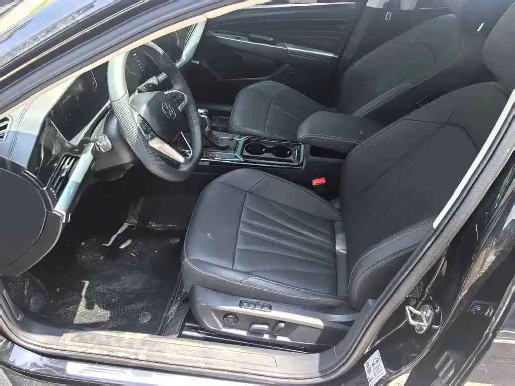 Volkswagen Passat — фото 4