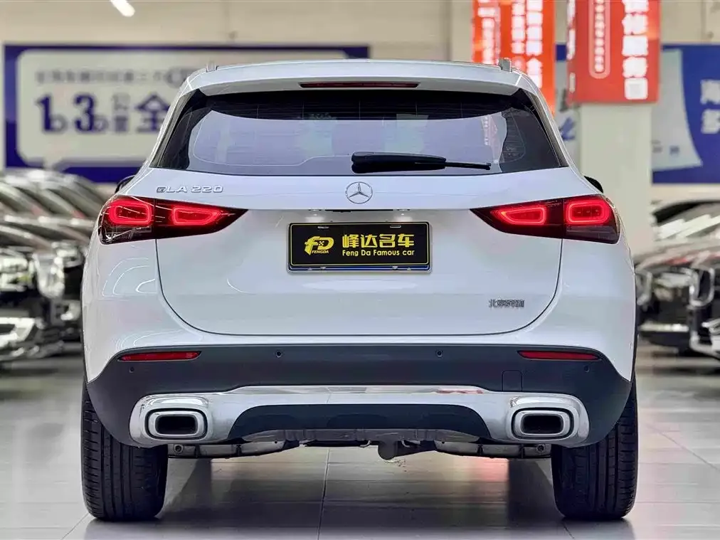 Mercedes-Benz GLA — фото 10