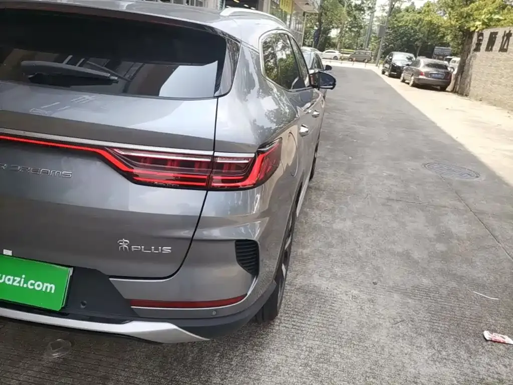 BYD PLUS New Energy — фото 10