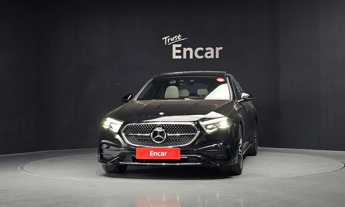 Mercedes-Benz E-Class — фото 10