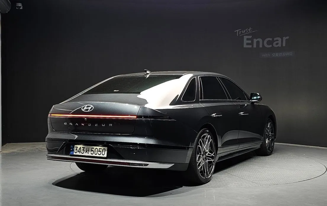 Hyundai Grandeur — фото 4