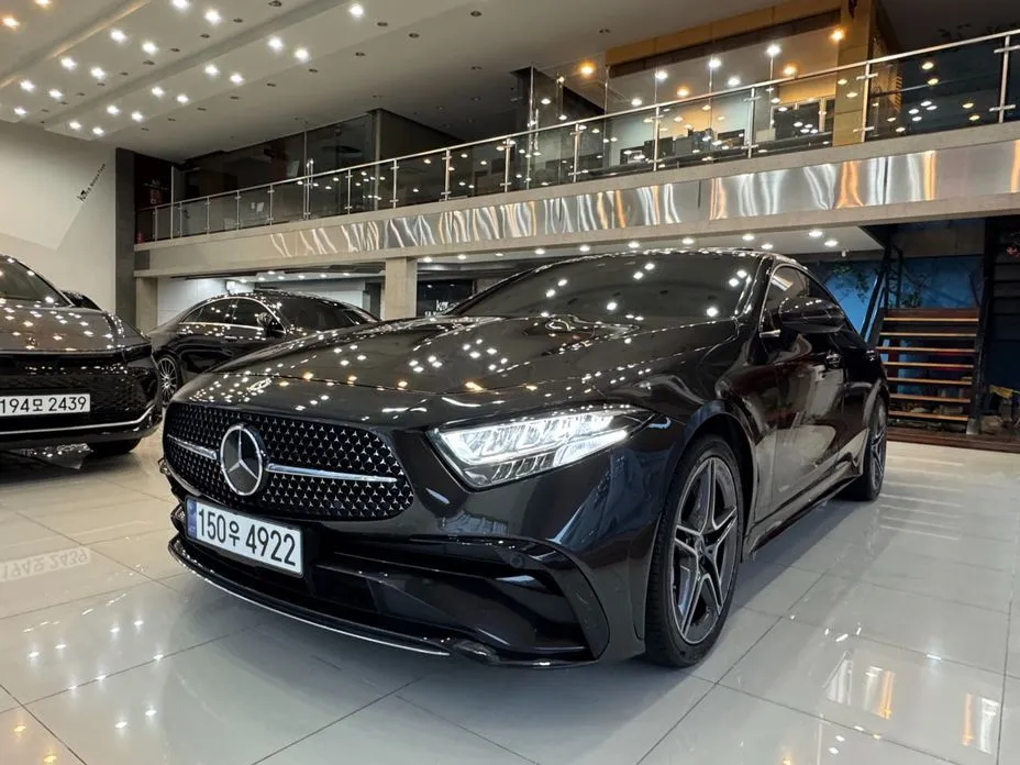 Mercedes-Benz CLS-Class — фото 1