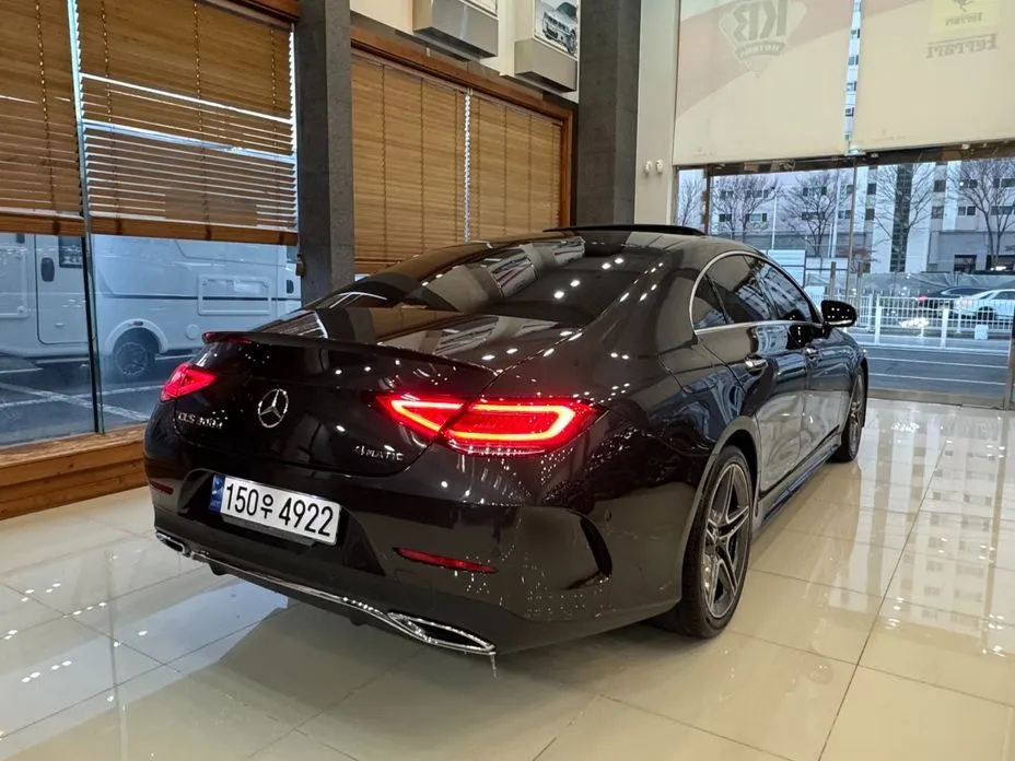 Mercedes-Benz CLS-Class — фото 8