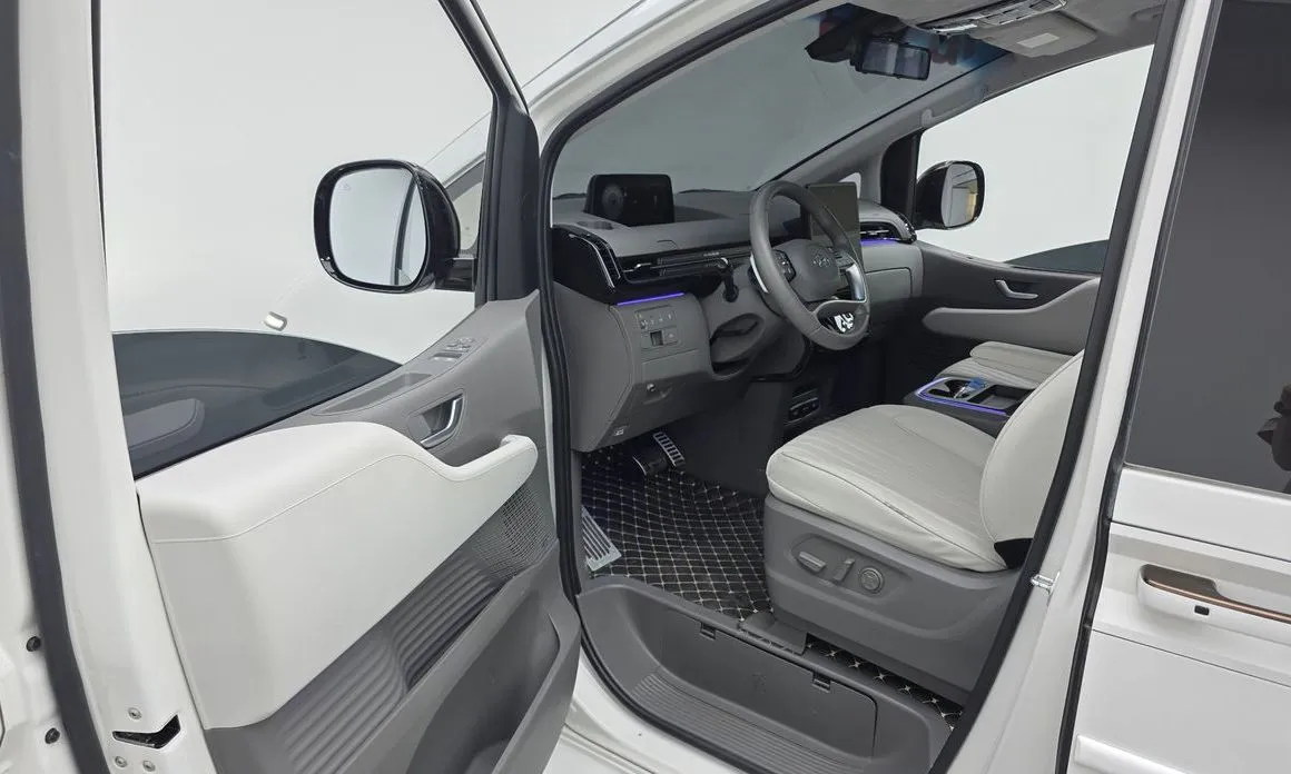 Hyundai Staria — фото 6