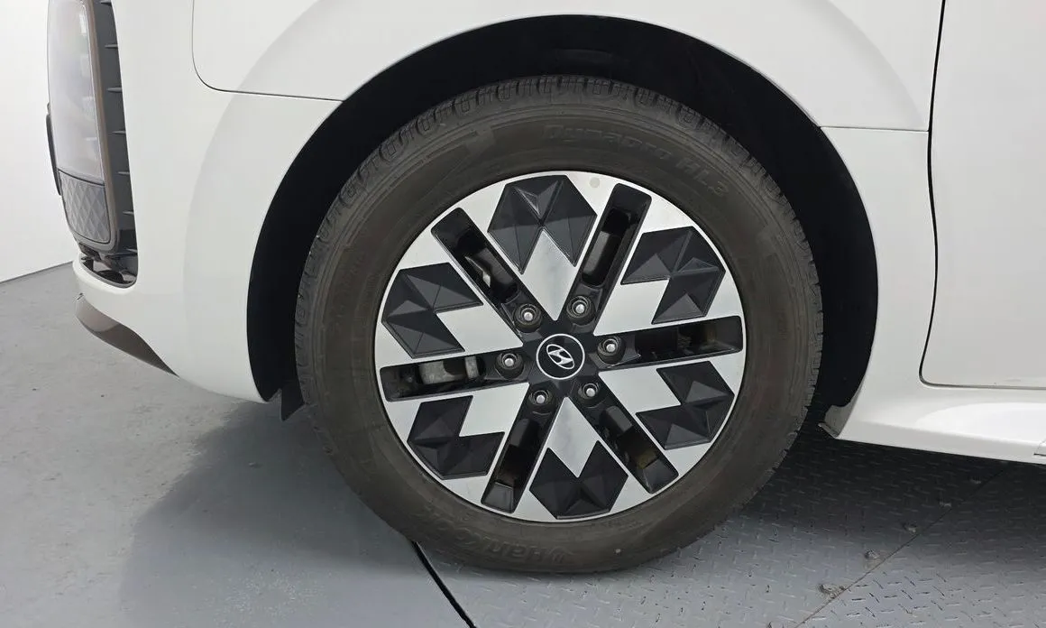 Hyundai Staria — фото 9