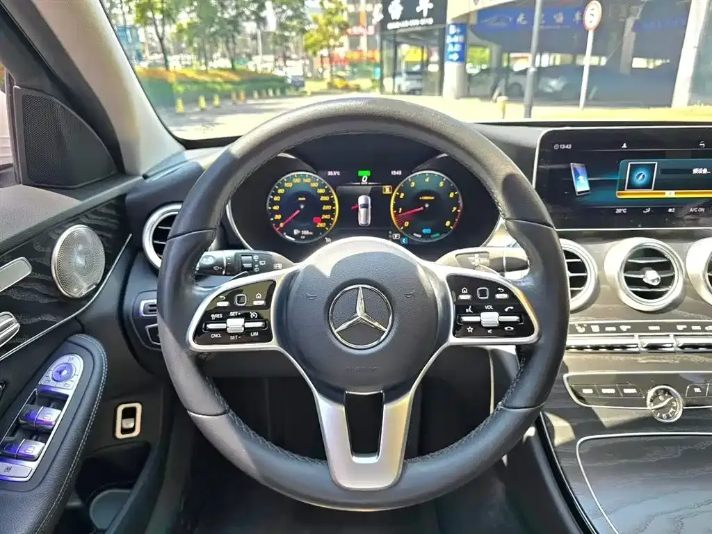 Mercedes-Benz C-Class (Import) — фото 9
