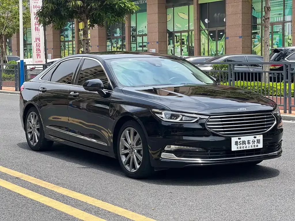 Ford Taurus — фото 10