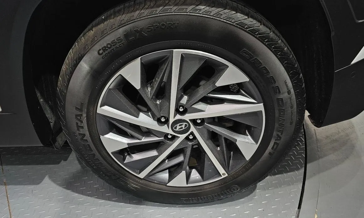 Hyundai Tucson — фото 8