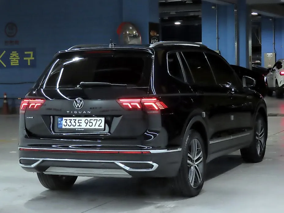 Volkswagen Tiguan — фото 8