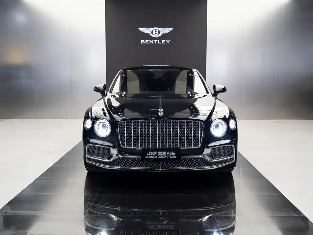 Bentley Flying Spur — фото 7