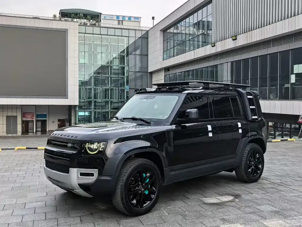 Land Rover Defender — фото 1
