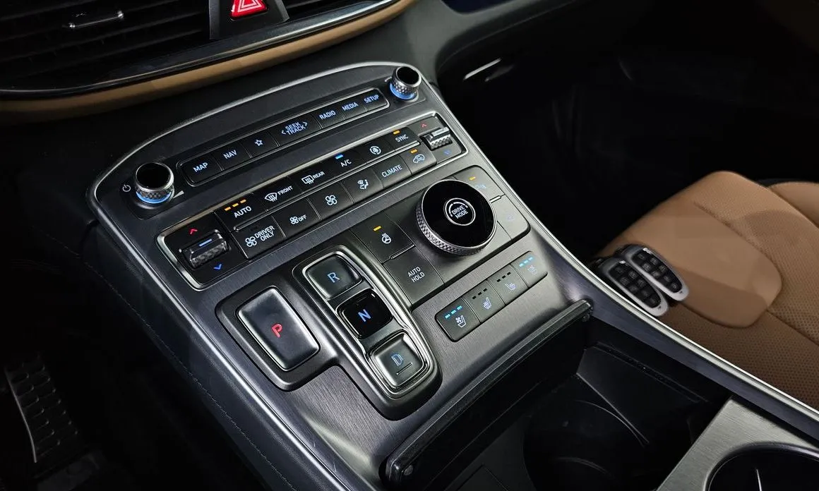 Hyundai Santafe — фото 7