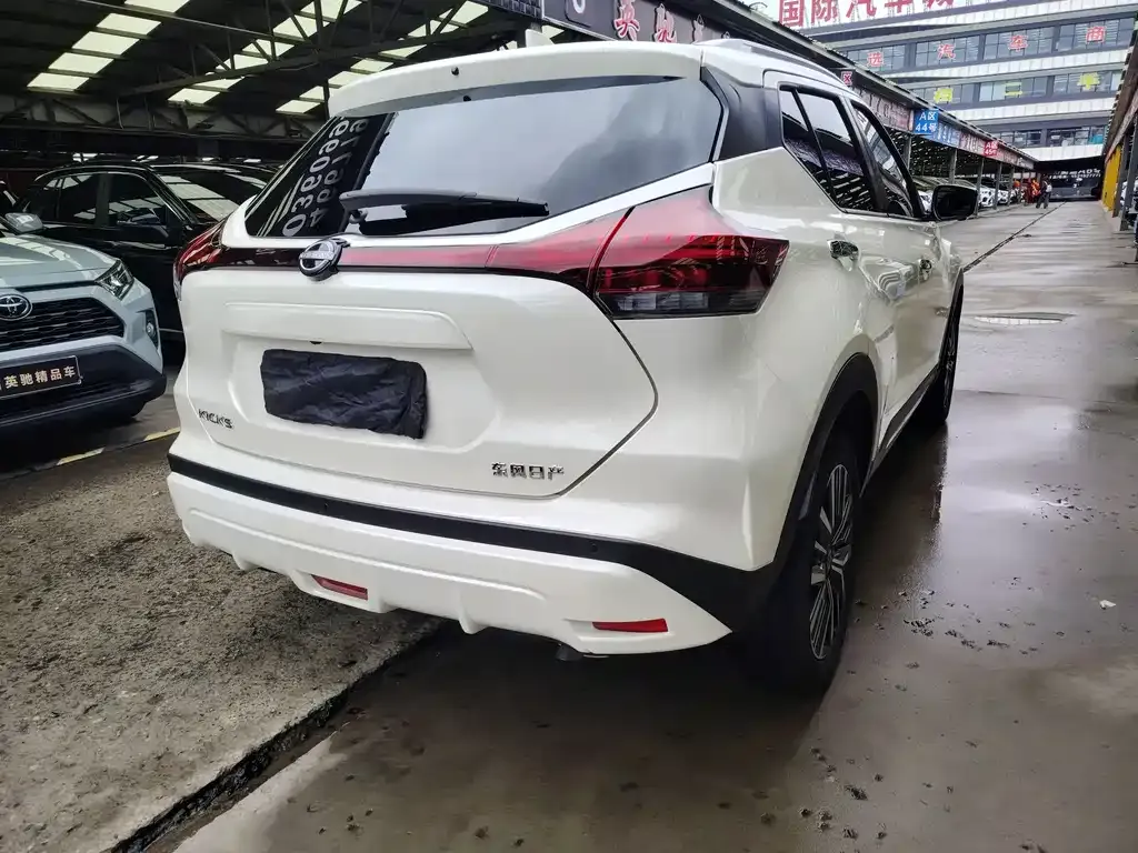 Nissan Kicks — фото 9