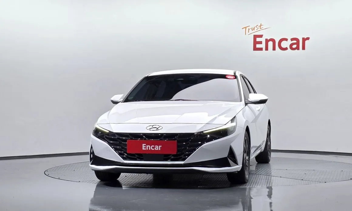 Hyundai AVANTE — фото 3