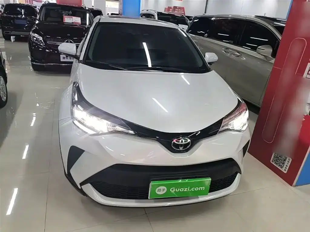 Toyota C-HR — фото 5