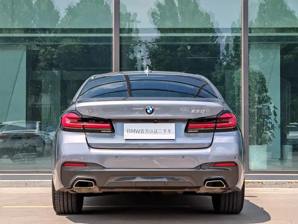 BMW 5 Series (Import) — фото 4