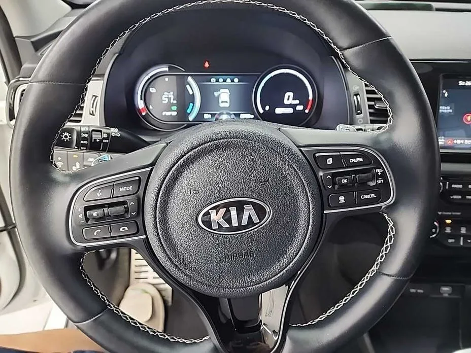 Kia Niro — фото 7