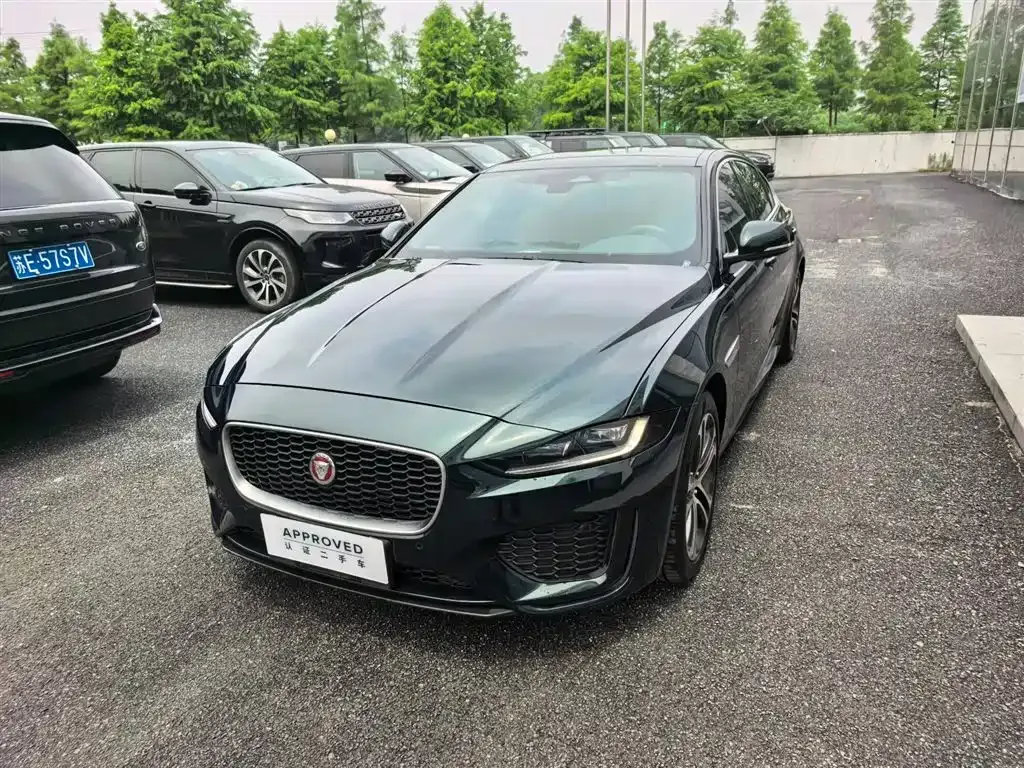 Jaguar XEL — фото 1