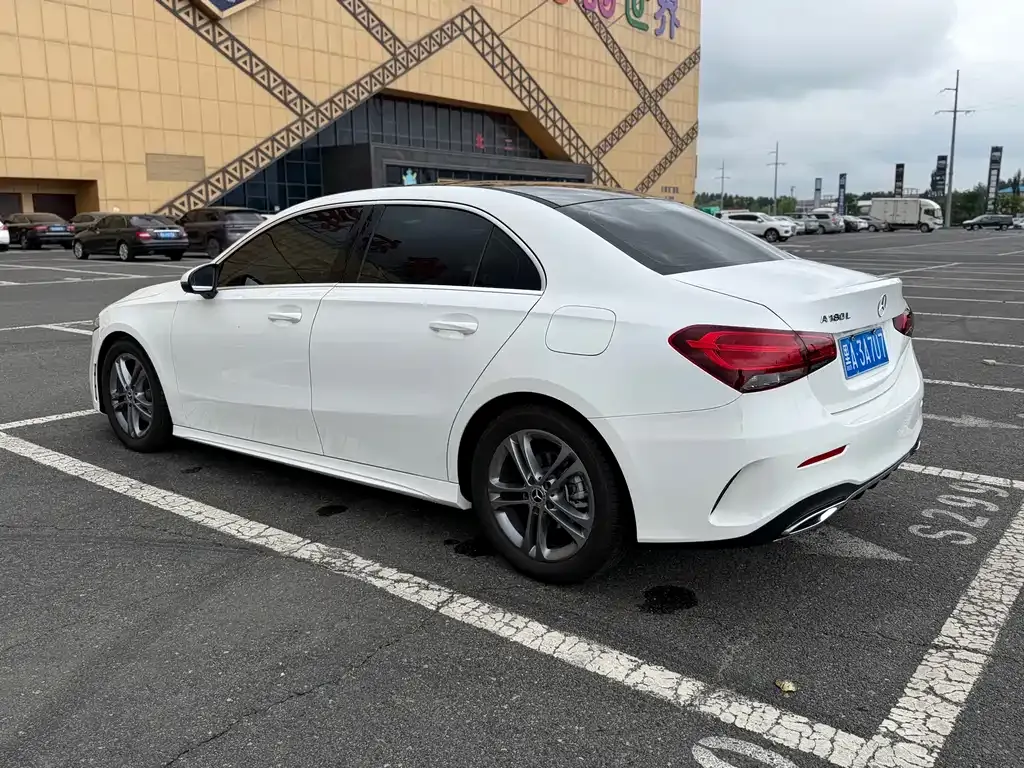 Mercedes-Benz A-Class — фото 3