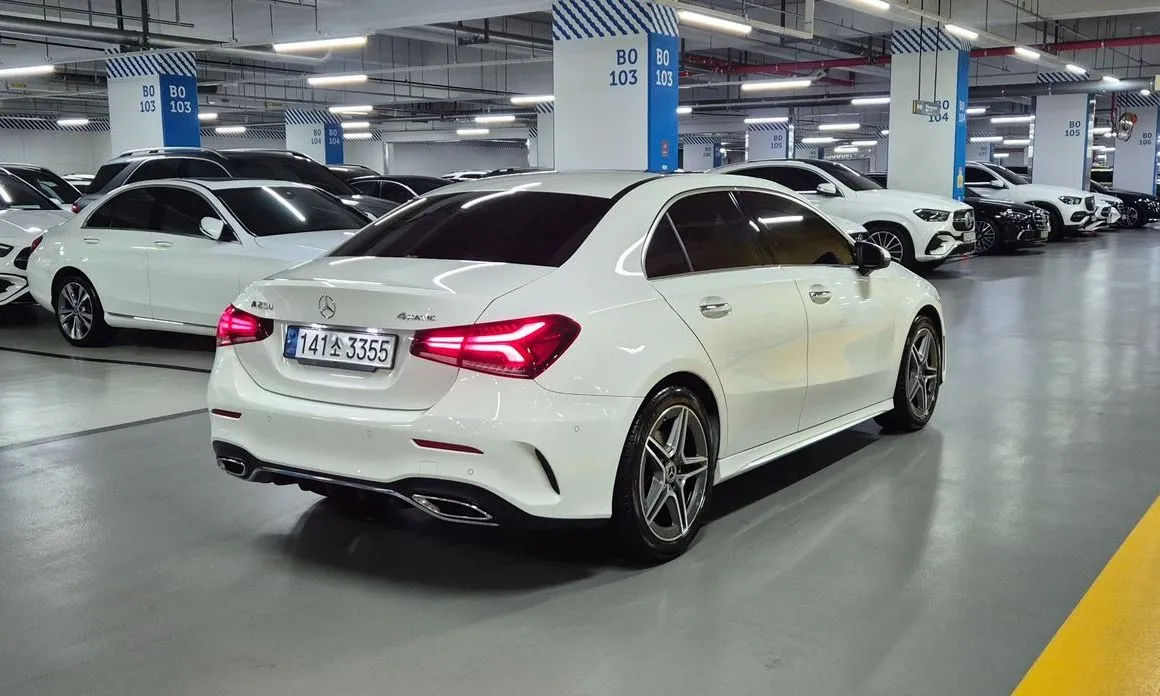 Mercedes-Benz A-Class — фото 8