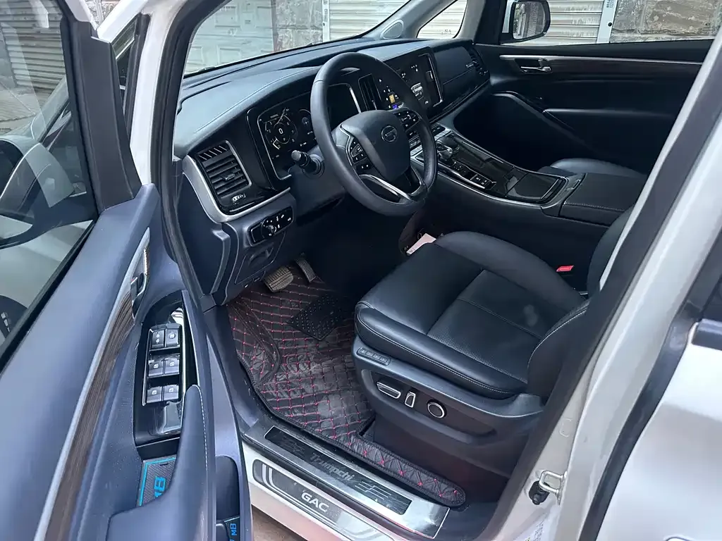 GAC Motor Trumpchi M8 — фото 4