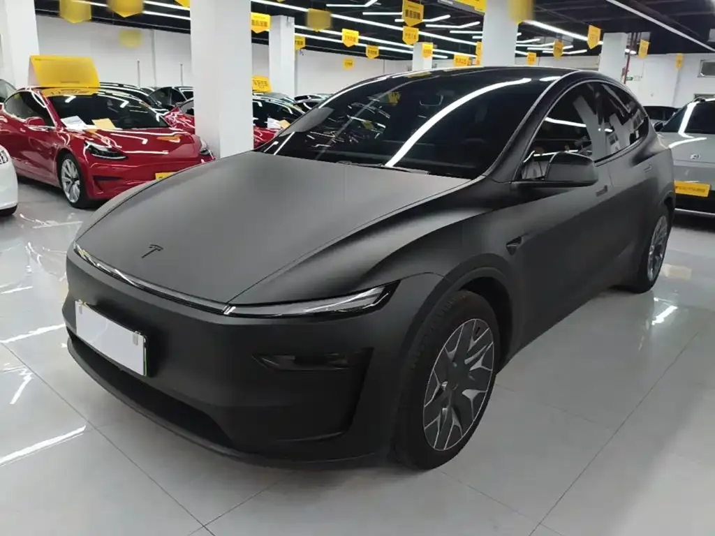 Tesla Model Y L — фото 3