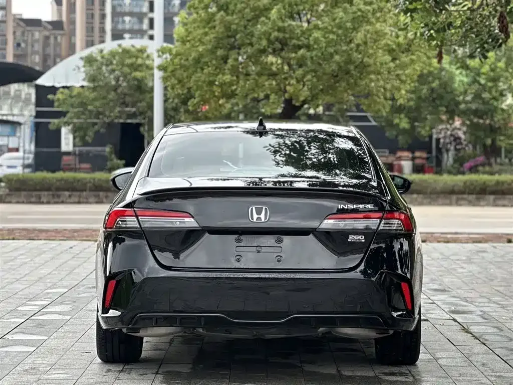 Honda Inspire — фото 2