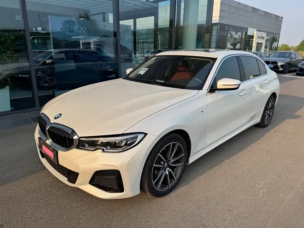 BMW 3 Series — фото 1