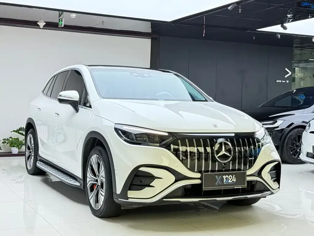 Mercedes-Benz EQE SUV — фото 2