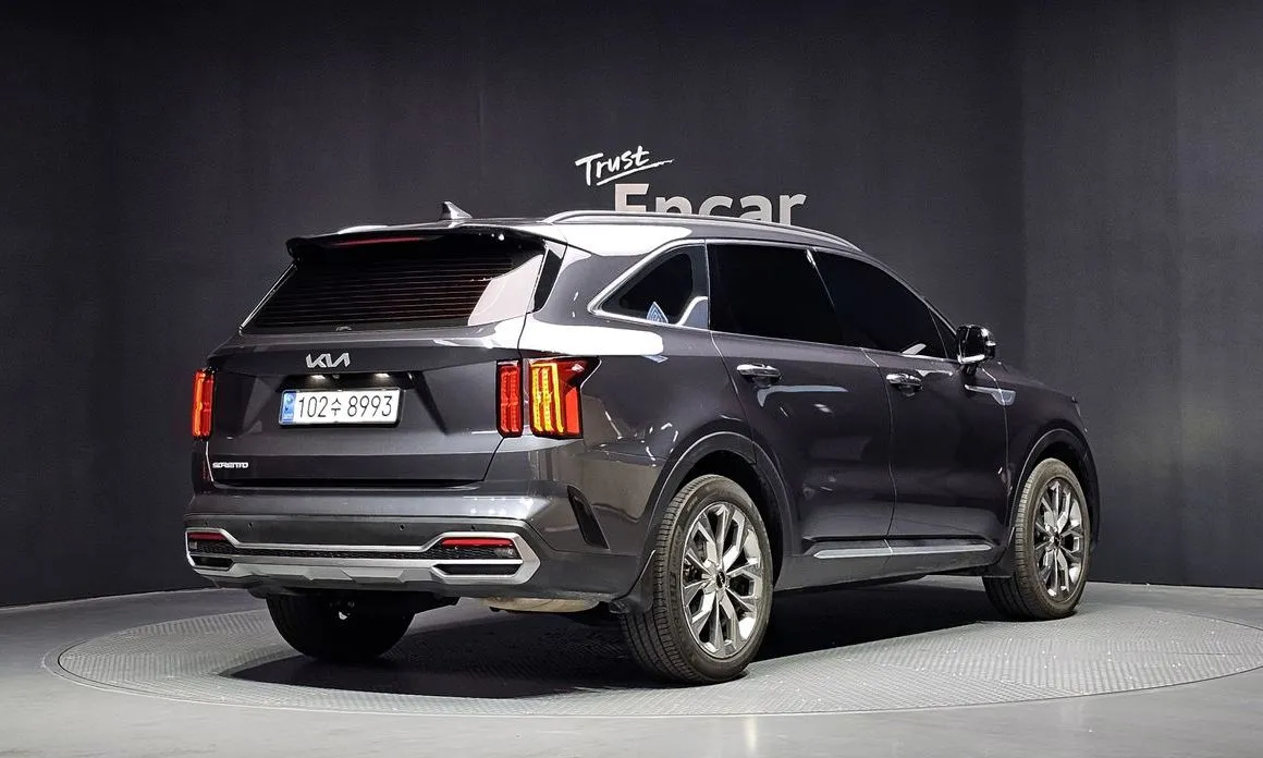 Kia Sorento — фото 4