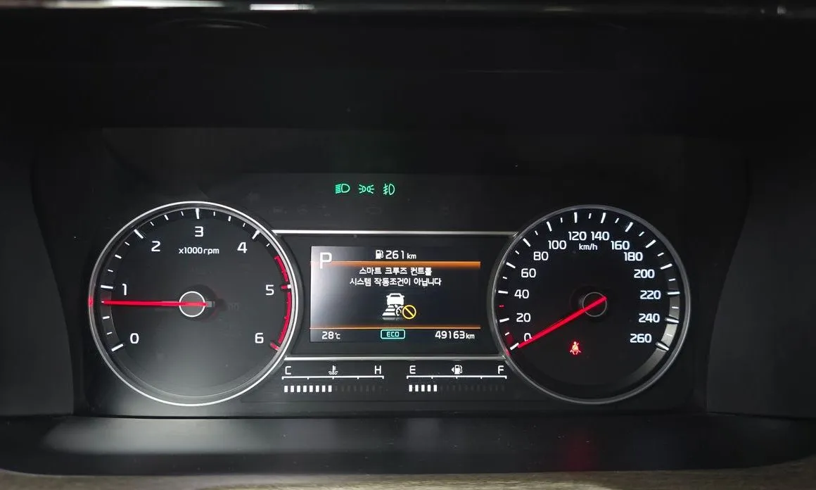 Kia Sorento — фото 8