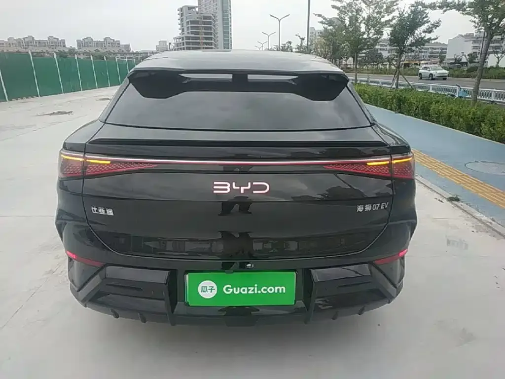 BYD Seal 07 EV — фото 8