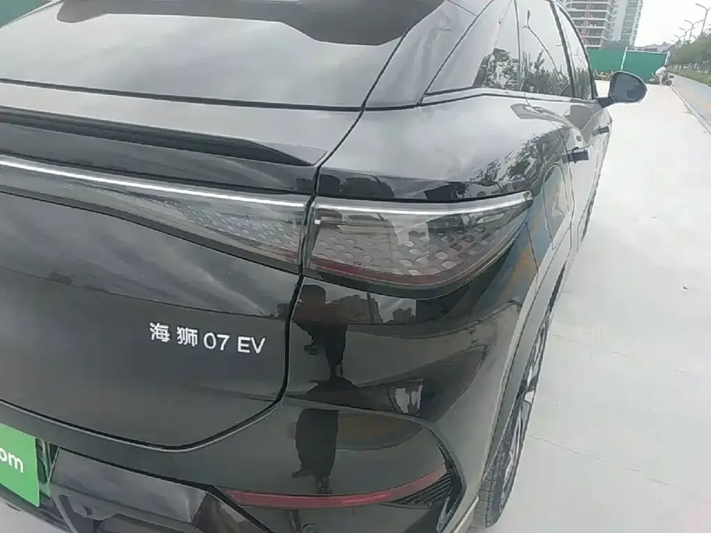 BYD Seal 07 EV — фото 6