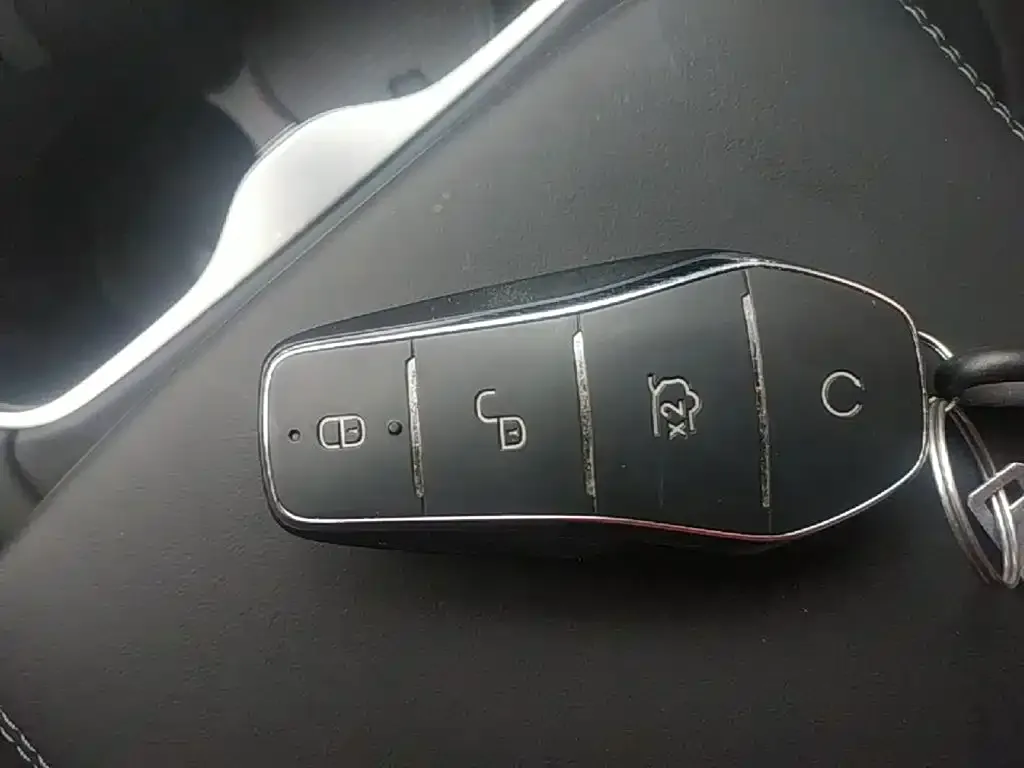 BYD Seal 07 EV — фото 2