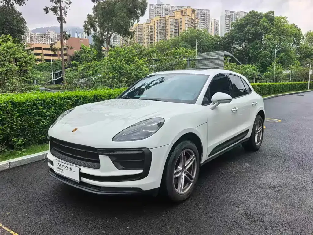Porsche Macan — фото 1