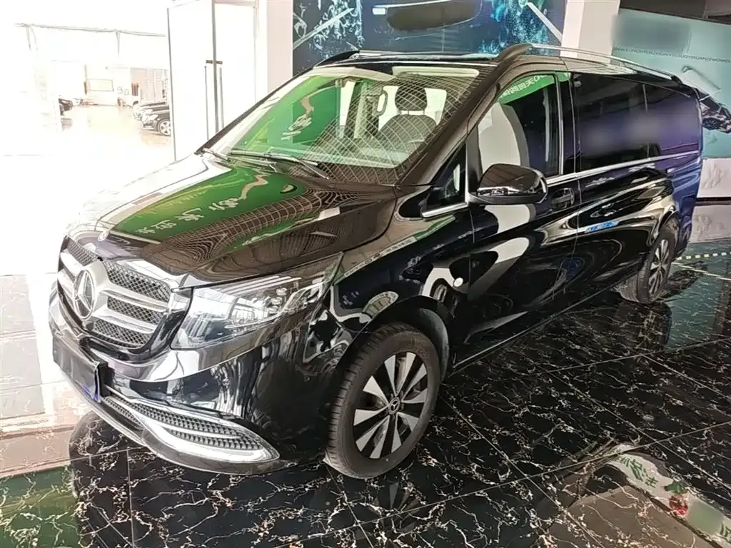 Mercedes-Benz Vito — фото 1