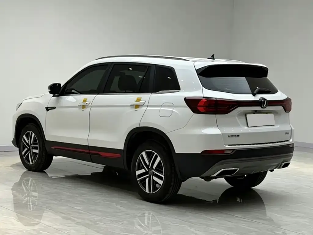 Changan CS75 — фото 10