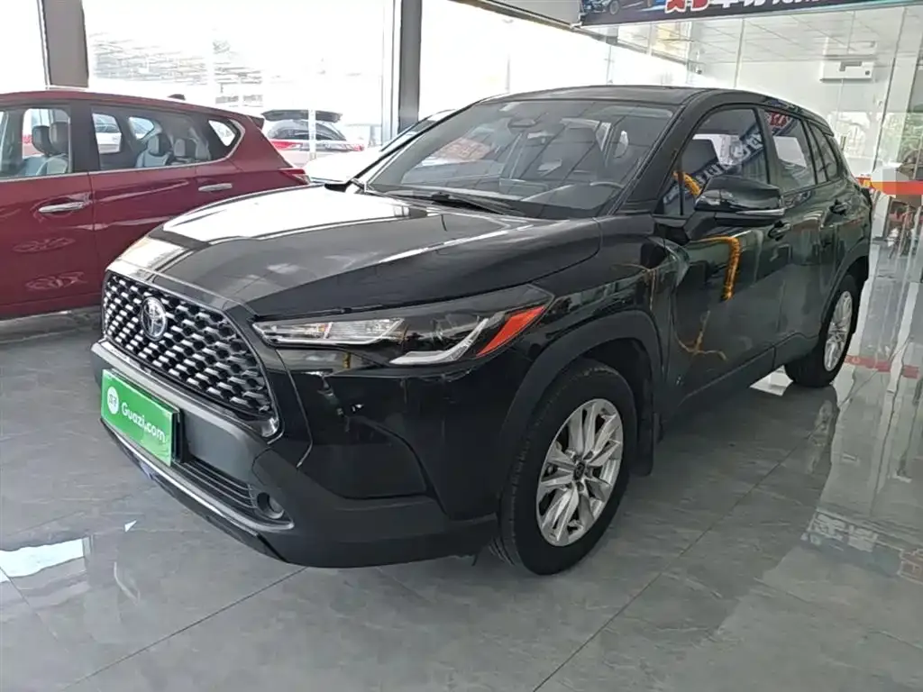 Toyota Corolla Cross — фото 4