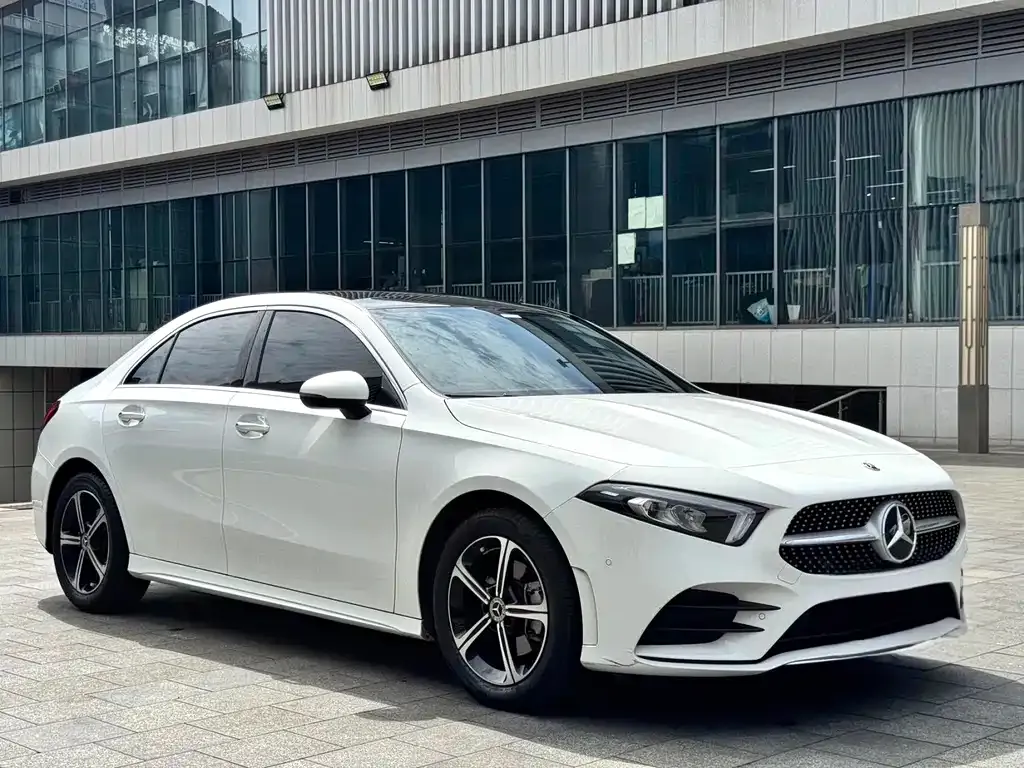Mercedes-Benz A-Class — фото 2