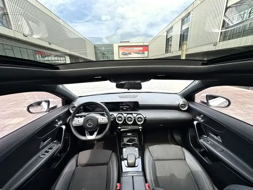 Mercedes-Benz A-Class — фото 10