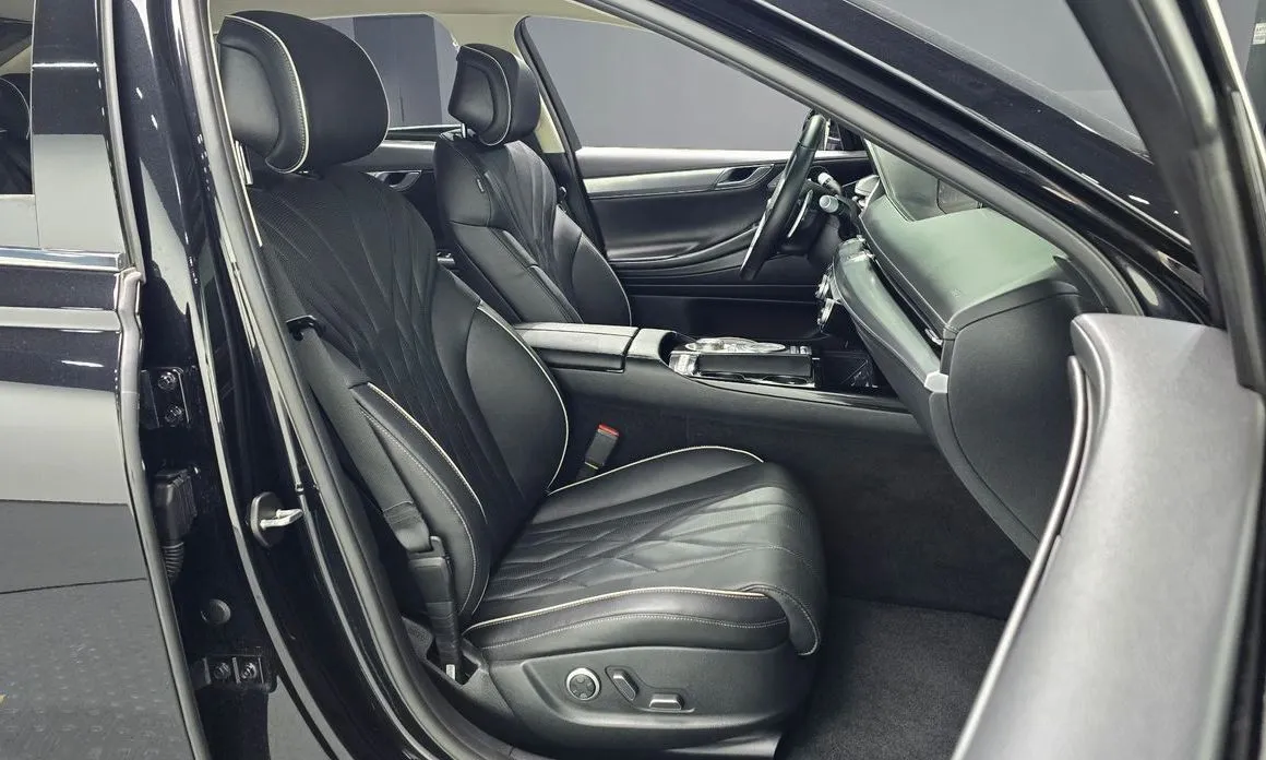 Genesis G80 — фото 10