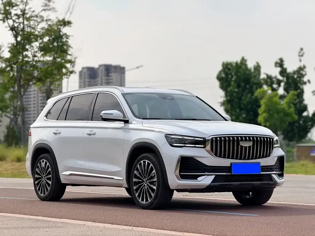 Geely Xingyue L — фото 3