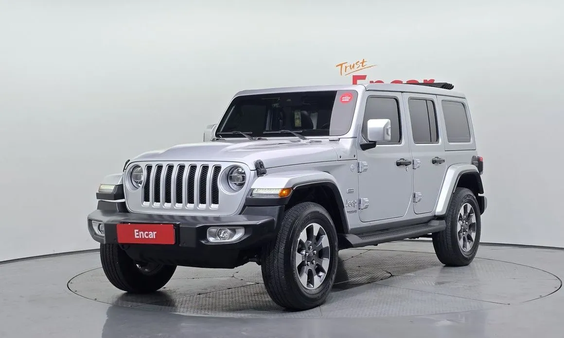 Jeep Wrangler — фото 1