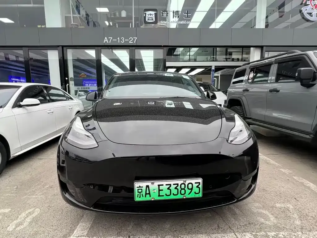 Tesla Model Y — фото 4