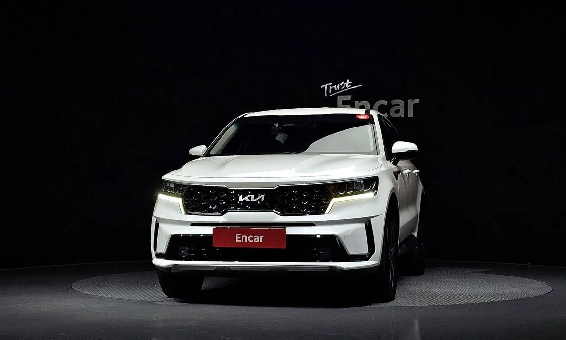 Kia Sorento — фото 5