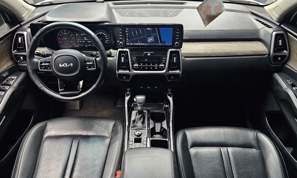 Kia Sorento — фото 4
